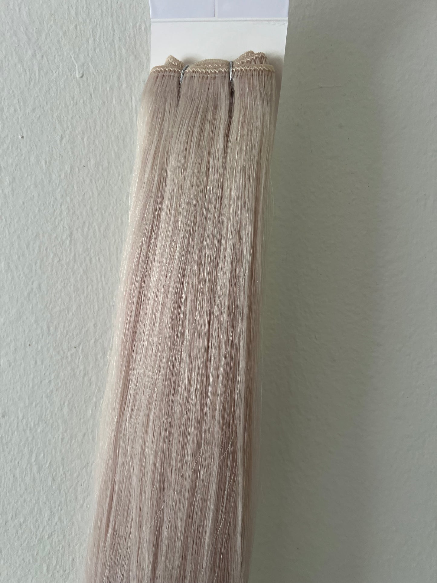 Blond 60a